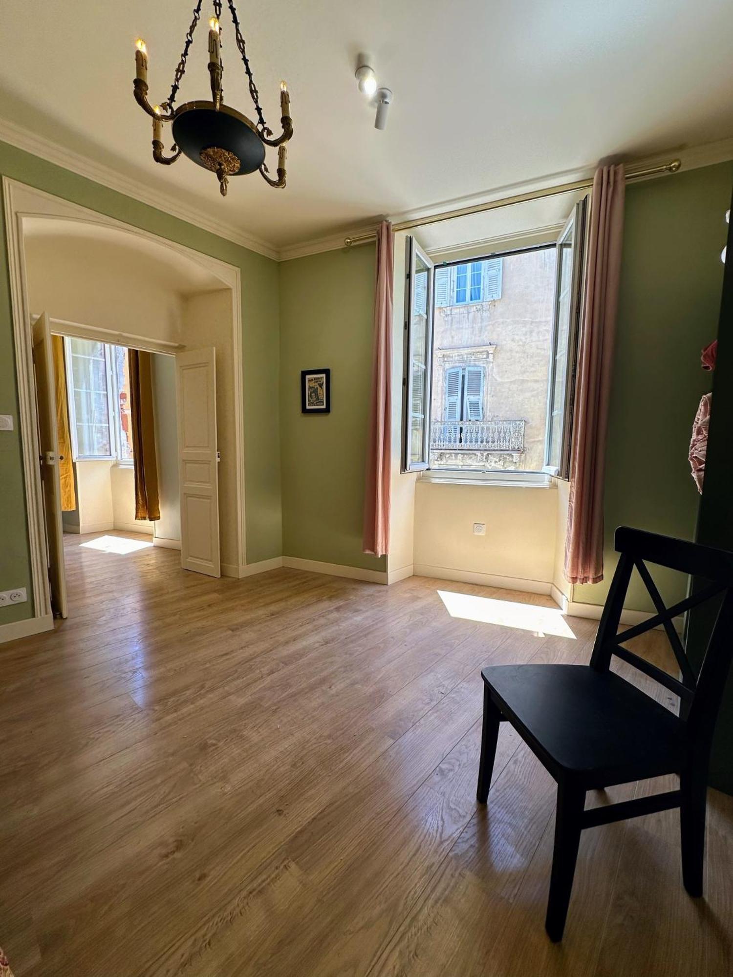 Apartment Acquatignese Charme Authentique Au Coeur De Bastia